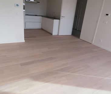 Prachtig nieuwbouwappartement met één slaapkamer, terras en parking! - Photo 6