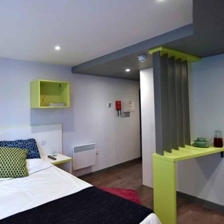 Executive Studio - Photo 3