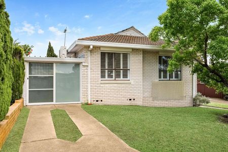 1/47 Regent Street, Bexley, NSW 2207 - Photo 4