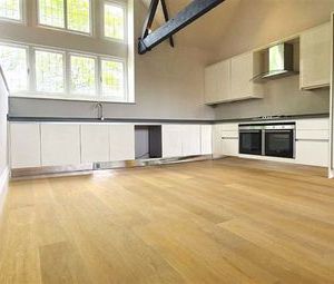5 Bedrooms Flat to rent in The Ridgeway, Mill Hill NW7 | £ 1,154 - Photo 1