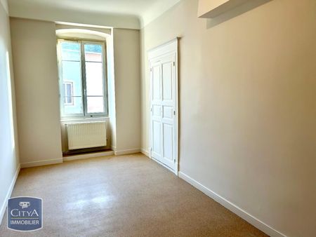 Location Appartement 2 pièces 67m² BOURG EN BRESSE 01000 - Photo 2