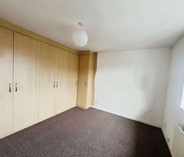 Roscow Avenue, Breightmet, Bolton, BL2 - Photo 6