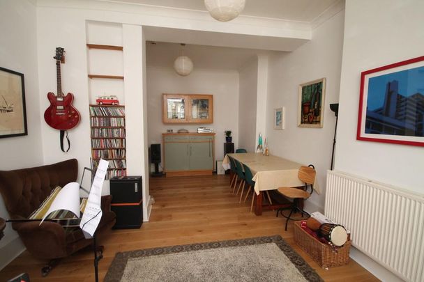 5 bedroom semi-detached house to rent - Photo 1