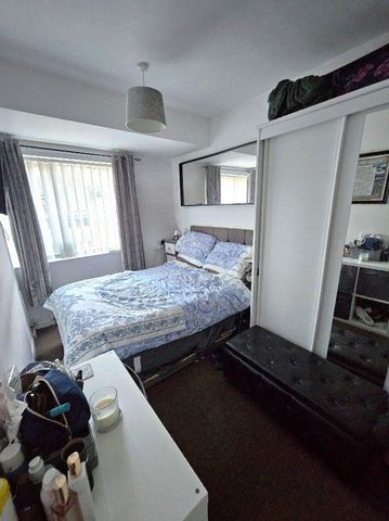 2 bedroom bungalow to rent - Photo 2