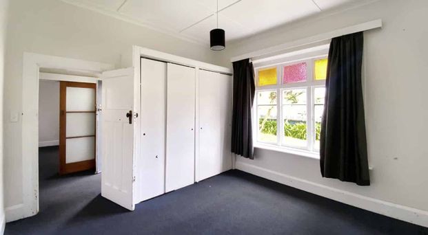 3 BEDROOMS - PAHIATUA - Photo 1