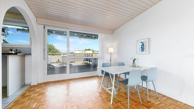 Do you want a large terrace and your own laundry room? - Foto 1