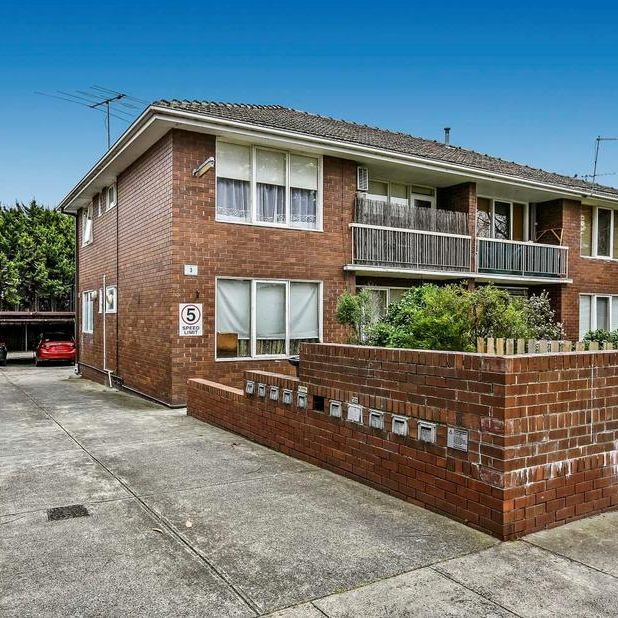 3/3 Yendon Road, Carnegie VIC 3163 - Apartment For Rent | Domain - Photo 1
