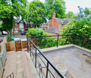 2 bedroom flat to rent - Photo 4