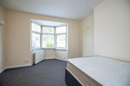 4 bedroom house to rent - Photo 4