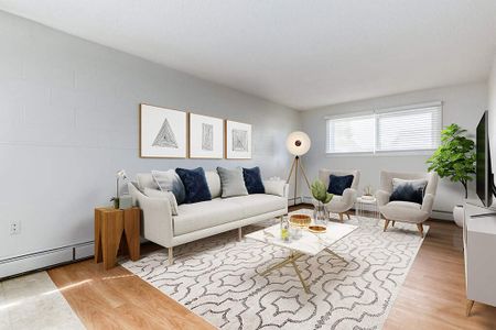 Classic Suite - 1 Bedroom - Photo 2
