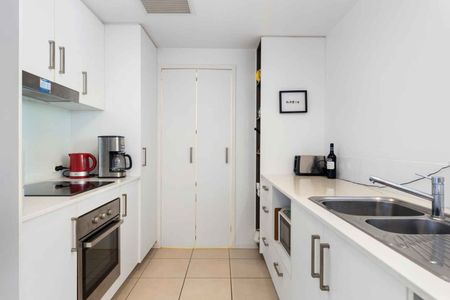 3202/27 Boardwalk Boulevard Mount Coolum - Photo 4