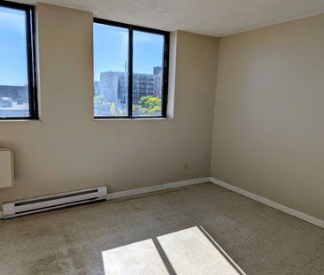 For Lease - 328 Aylmer Street Unit# 305, Peterborough, Ontario - Photo 5