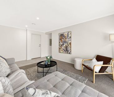 Well-Appointed Home in Sought-After Smith Park Estate!! - Photo 5