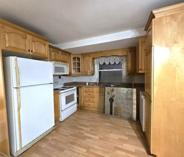 For Lease - 205 Lavergne Street Unit# 1, Vanier and Kingsview Park,... - Photo 5