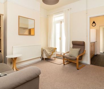 4 bedroom terraced house to rent - Photo 1