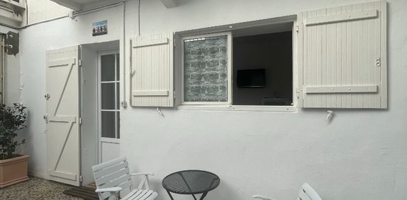 Appartement - MEUBLE (1 an) - 1 pièce - Les Sables D Olonne - 19.30 m2 - - Photo 2