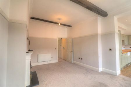 2 BED Apartment To rent - Photo 3