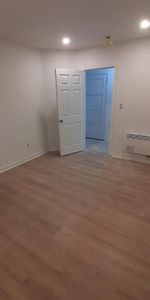 3 CAC près du Parc Lafontaine, $2300, **1 mois gratuit** - Photo 3