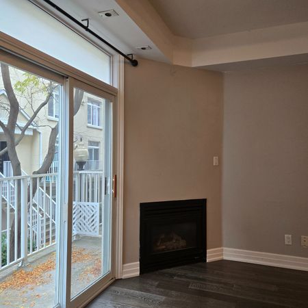 For Lease - 28 Stadium Road Unit# 239, Toronto, Ontario - Photo 3