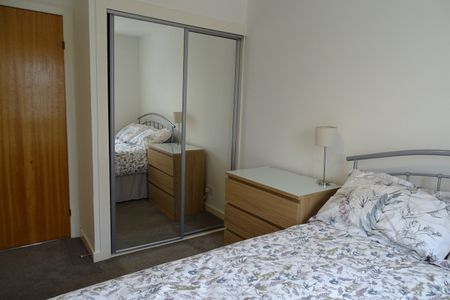 2 Bed Flat, Rose Street, AB10 - Photo 2