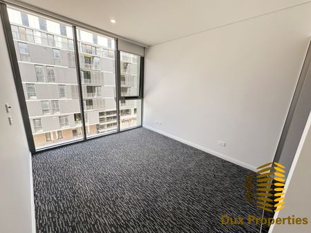411/19 George Julius Ave, Zetland NSW 2017 - Apartment For Rent | Domain - Photo 4