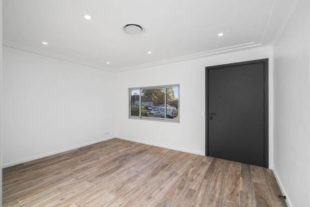 47 Hood Street, Yagoona. - Photo 4