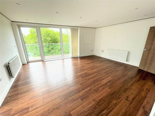 3 bedroom apartment to rent - Photo 1