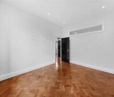 1 BEDROOM Apartment - Ground Floor - Photo 2