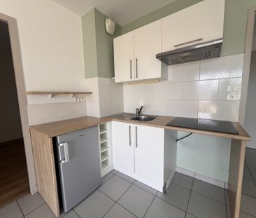 Location Appartement 2 pièces 30m² RODEZ 12000 - Photo 3