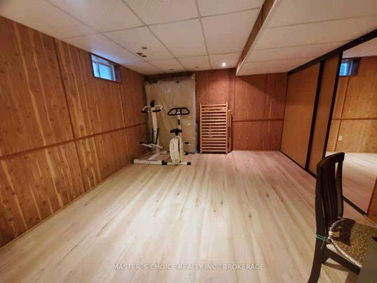 For Lease - 24 Golden Oak Avenue, Richmond Hill, Ontario - Photo 1