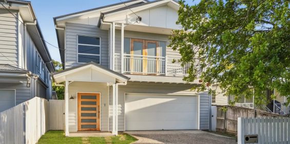 Spacious Family Home in Premium Sherwood Locale - Photo 3
