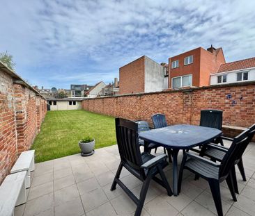 Gelijkvloers appartement met tuin nabij het centrum van Eeklo. - Foto 1