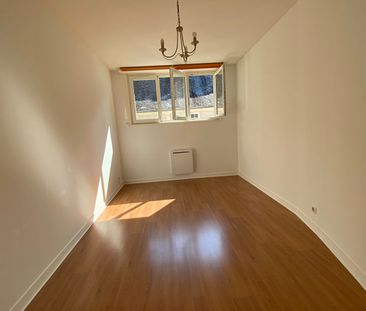 Location Appartement 3 pièces 91m² - Photo 5