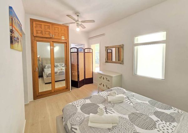 Villa for rent in Cumbre del Sol with 5 bedrooms
