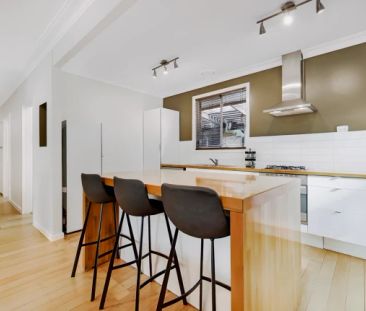 3 Bed, 1 Bath - Photo 5