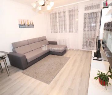 Krásný prostorný slunný byt 3+1 ve čtvrtém patře panelového domu s ... - Photo 3