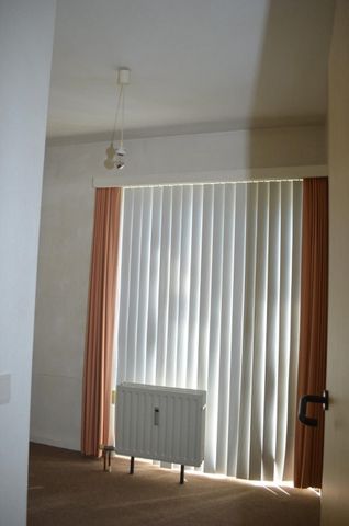 Volledig gerenoveerd appartement met mooi open zicht. - Photo 5