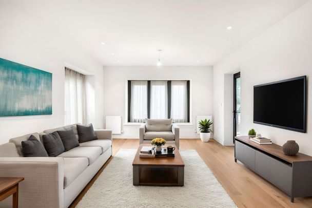 Bredhurst Close, London, SE20 - Photo 1