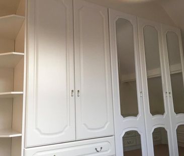 4 bedroom property to rent - Photo 2