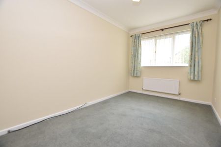 Burton Rise, Gresford, Wrexham - Photo 4