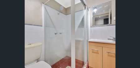 Studio Apartment - Photo 2