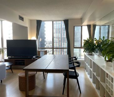 For Lease - 40 Scollard Street Unit# 1104, Toronto, Ontario - Photo 1