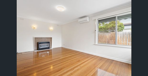 Convenience - Photo 1