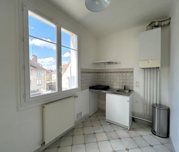 APPARTEMENT F1 - HYPER CENTRE - Photo 4