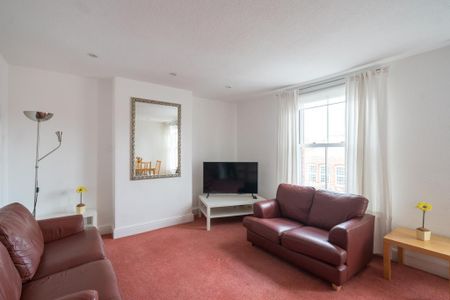 1 bedroom flat to rent - Photo 2