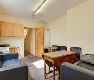 7 bedroom house to rent - Photo 1