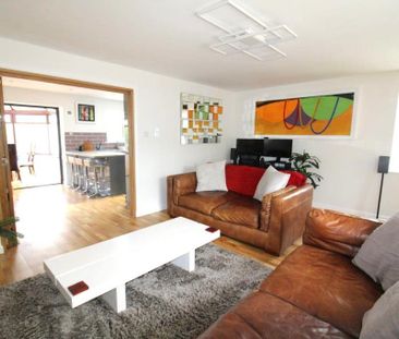 2 bedroom bungalow to rent - Photo 3