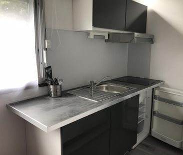 Location Appartement 1 pièce 20m² - Photo 4