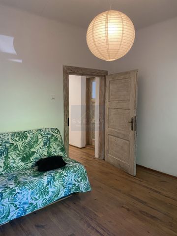 Dom na Wynajem, 200.00m - Zdjęcie 2