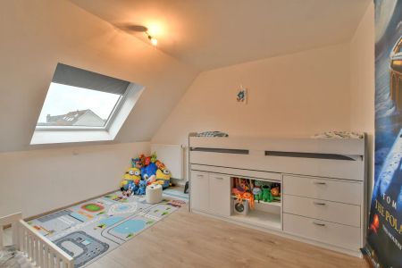 Nieuwbouwwoning met 3 slaapkamers en garage te huur in Bredene dorp - Photo 2